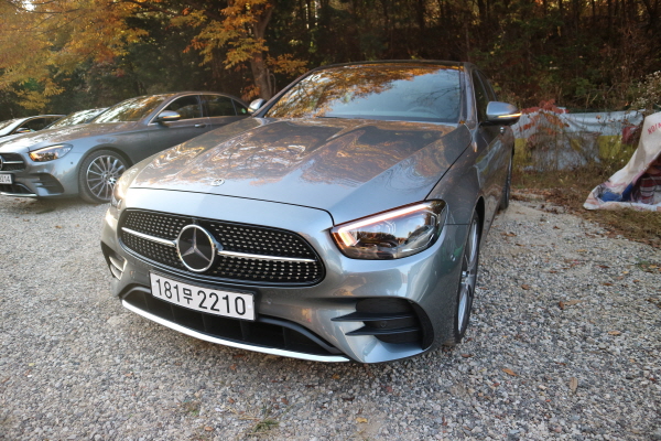 ‘더 뉴 메르세데스-벤츠 E 350 4MATIC AMG 라인’. (사진=이성은 기자)