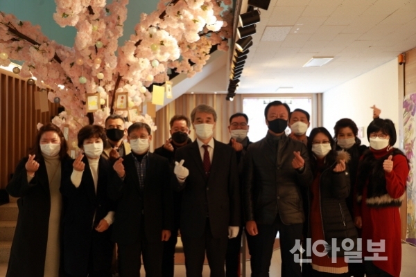 30일 충남도립대학교 본관에서 2020학년도 2학기 기숙형캠퍼스(RC) 작은 전시회가 열리고 있다.(사진=충남도립대)