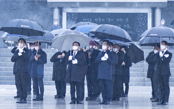 대전시, 제102주년 3‧1절 기념행사 개최-현충원참배 (사진=대전시)