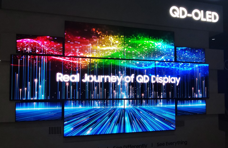 K-Display 2022에서 삼성디스플레이가 국내 최초로 선보인 QD-OLED 제품들.[사진=삼성디스플레이]