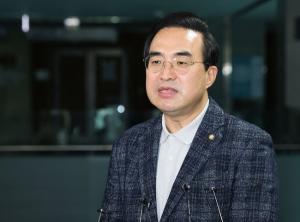 박홍근, 尹 도어스테핑 중단에 "눈과 귀 막았다"