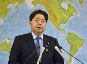 일본 외무상, 10년째 &apos;독도는 일본땅&apos; 망언