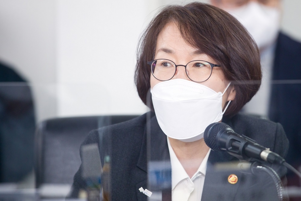 과기부 임혜숙, 현대차‧한화‧코오롱 '수소혁신 협력' 주도 - 뉴스 썸네일 이미지