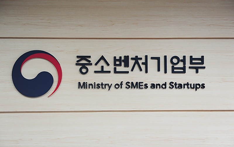 '제3자 부당개입' 법제화 추진..."피해 없어도 처벌" - 뉴스 썸네일 이미지