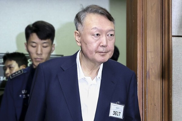 尹 <b>선거법</b> 항소심 <b>결심</b> 또 <b>연기</b>…특검 추가 증거 제출